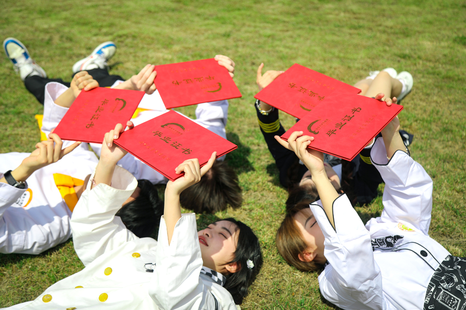 烹饪学校有什么基础训练班